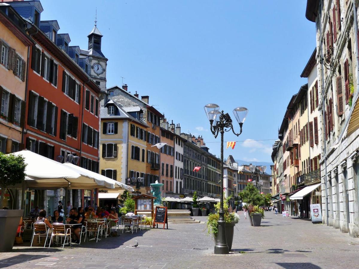 Appartement D Exception 100M2 Avec Parking - Centre Historique Chambéry Esterno foto